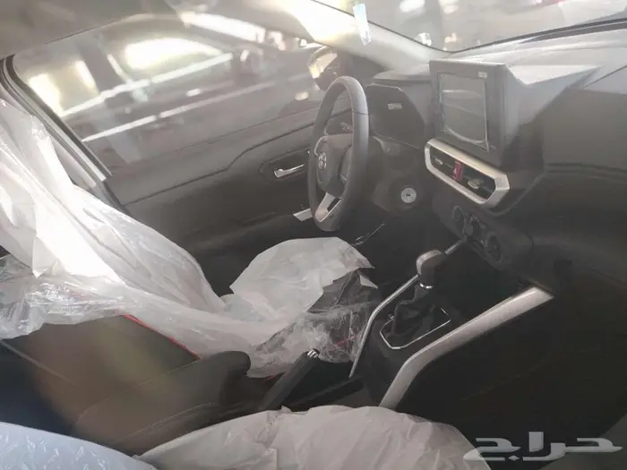 رايز تويوتا ليمتد موديل 2024 الون ابيض لؤلؤي حبه فقط 17