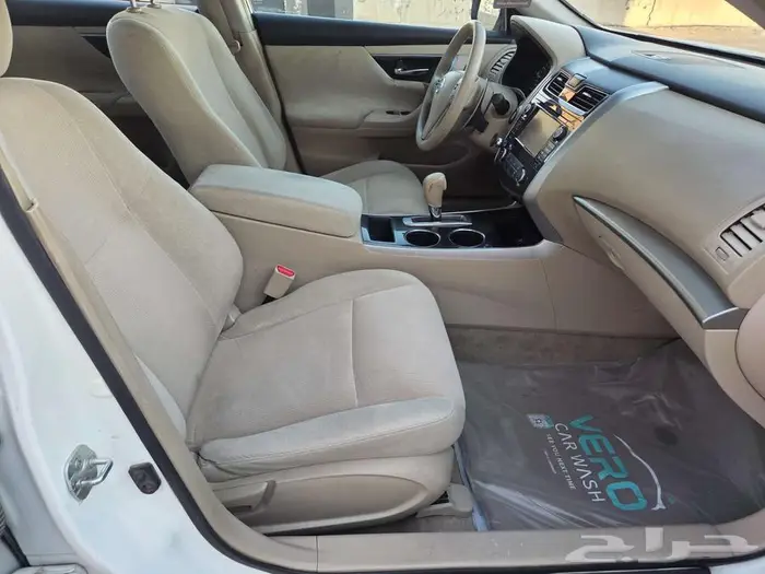 للبيع التيما نص فل v6 اللون ابيض 2013 16