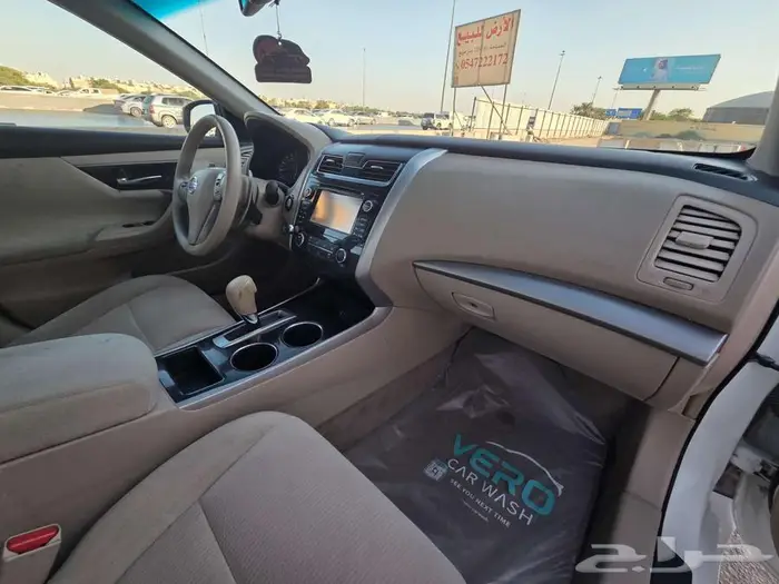 للبيع التيما نص فل v6 اللون ابيض 2013 21