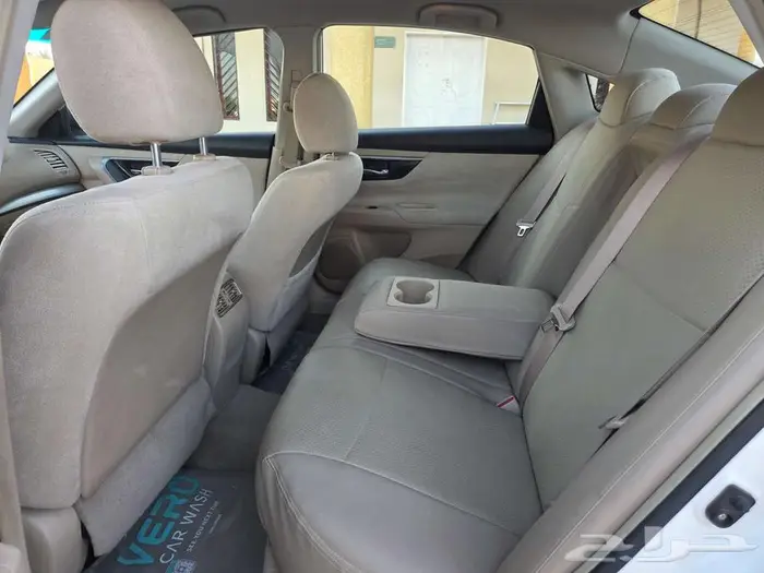 للبيع التيما نص فل v6 اللون ابيض 2013 14