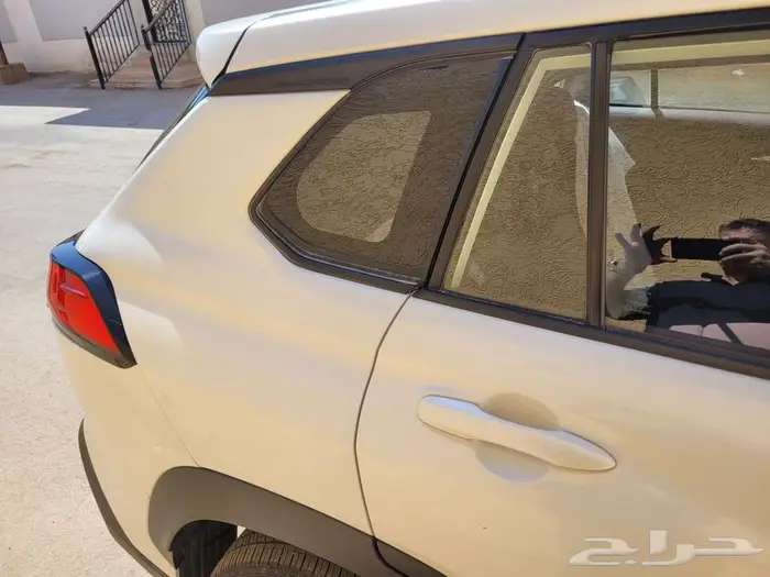 كورولا كروس نص فل هايبرد21 6