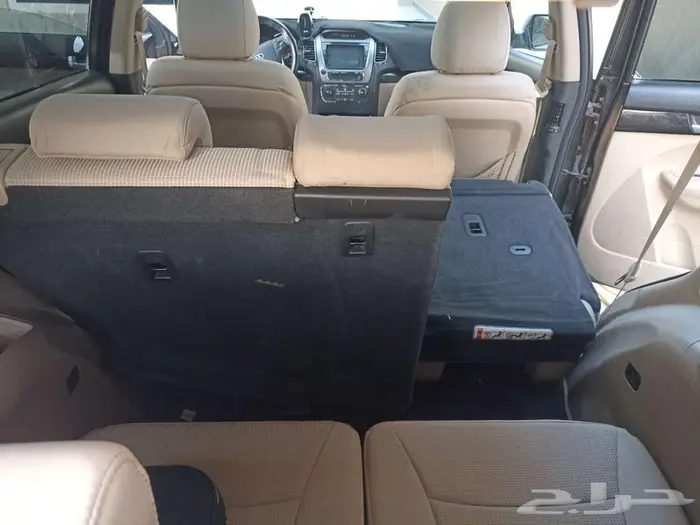 كيا سورينتو 9