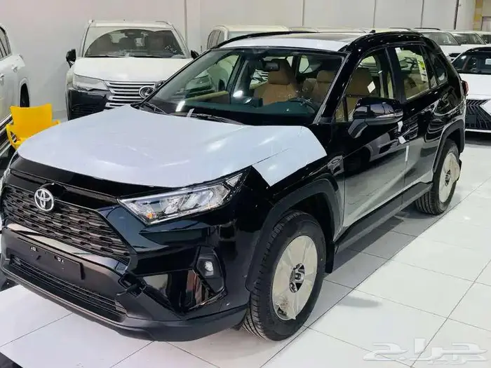 تويوتا راف فور LE بنزين دفع رباعي 2025 6