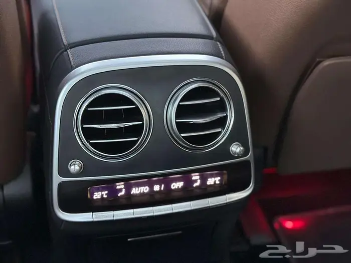 مرسيدس S450 أسود 2020 بدي وكالة عداد 84 ألف بحالة الوكالة 52