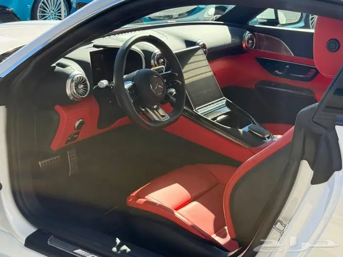 2025 gt63 مرسيدس 3