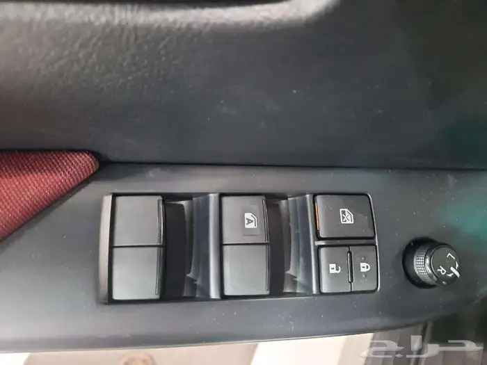 تويوتا هايلوكس بريمي سلق 2025 ديزل 2.4 قير اتوماتيك 10