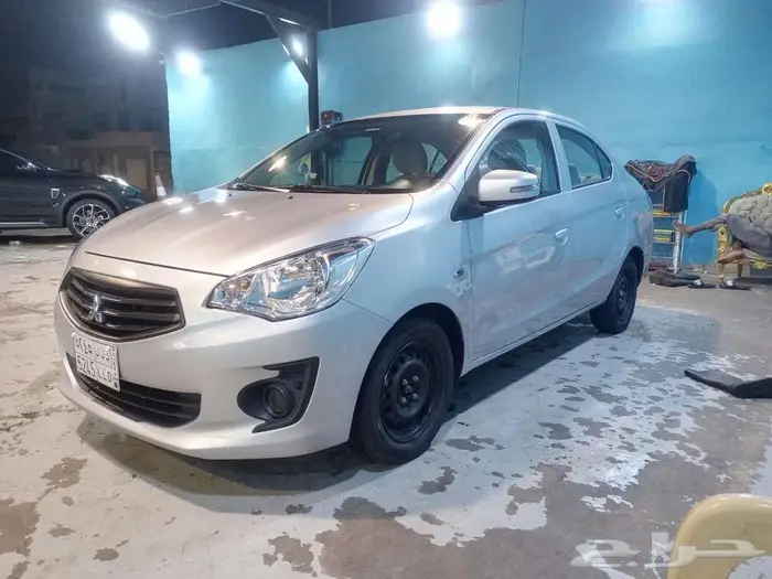 ميتسوبيشي اتراج GLX سيدان استاندرد 2020 - استخدام نظيف 0