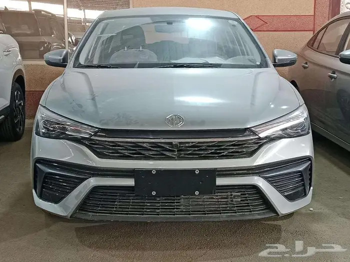 ام جي 5 _ استاندر _ 2025 _( الشكل القديم _ الشكل الجديد ) 3