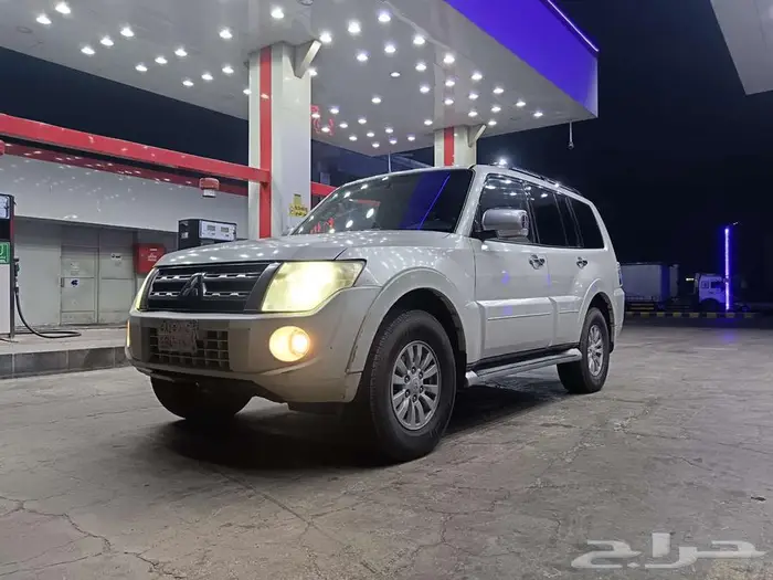 باجيرو مستوبيشي 2012 8