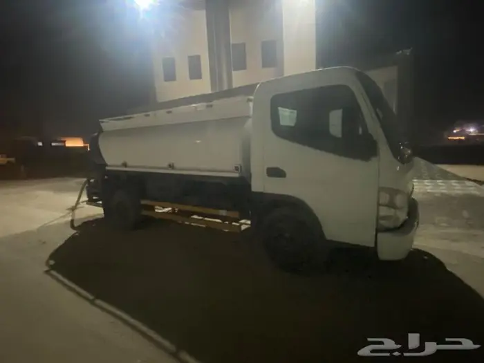 وايت متسوبيشي 2011 0