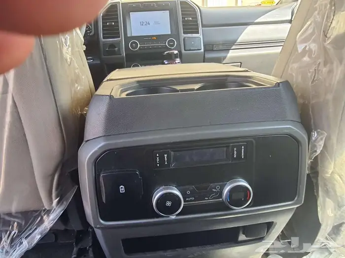 فورد اكسبيدشن 2020 4