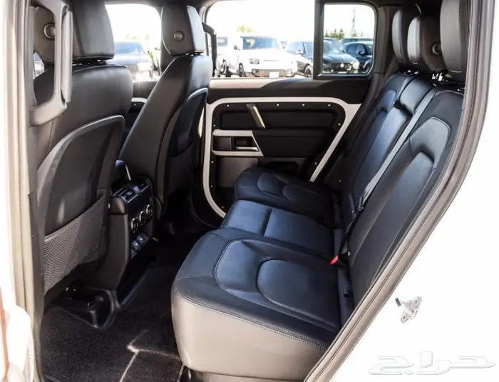 لاند روفر ديفندر 2024   Defender 110 X-Dynamic SE 13