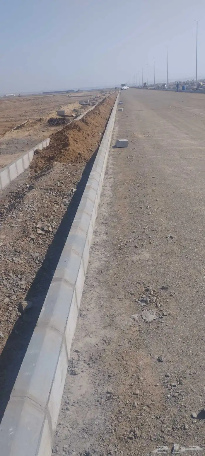 ابو ادهم معلم ومقاول بندورات وانترلوك شغل مخططات وحدائق 1