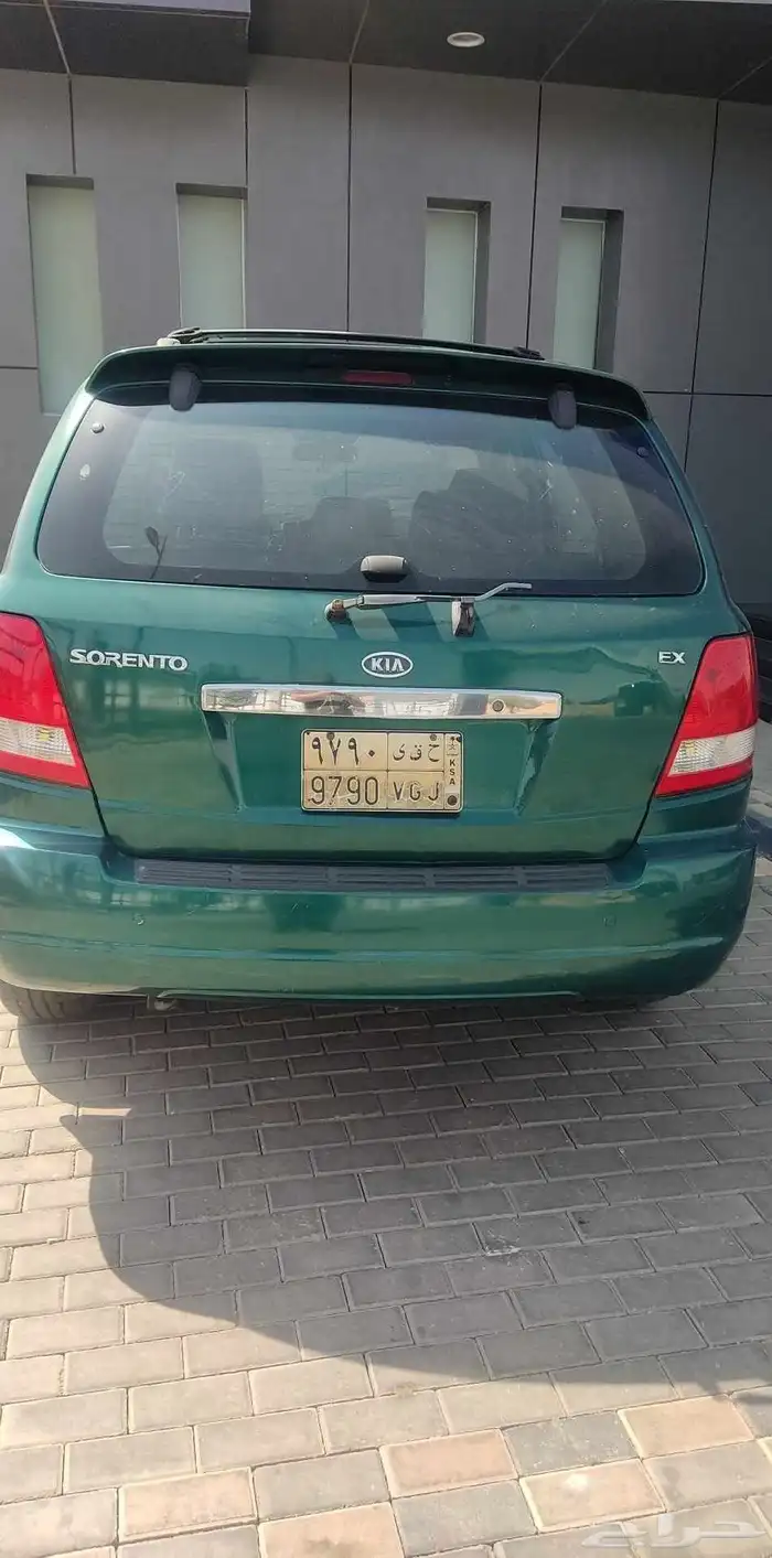 كيا سورينتو 2004 11