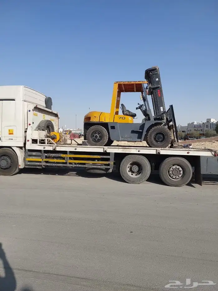 رافعات شوكية للايجار Forklifts for rent 2
