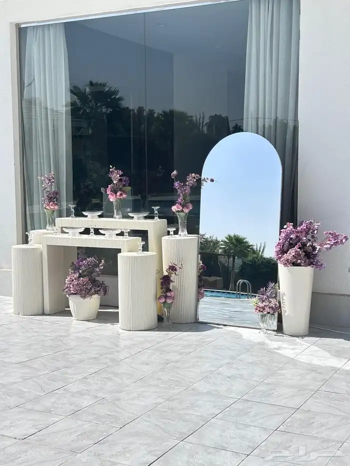 تاجير كوشات مداخل مرايات كراسي 3