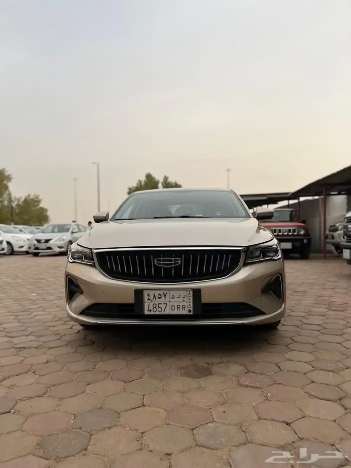 جيلي ام قراند 12