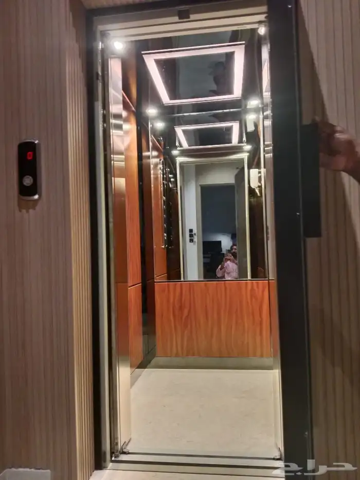 مصاعد تعيش العمر 3