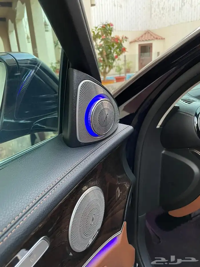 مرسيدس E300 للبيع 6