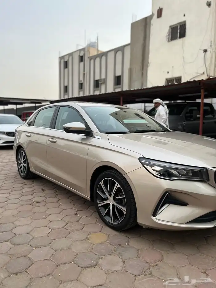 جيلي ام قراند 17