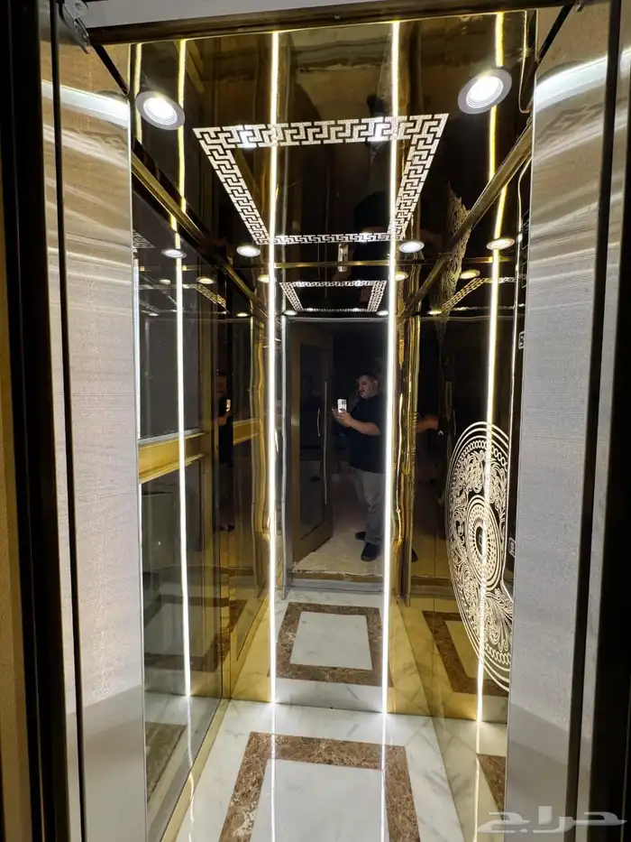 مصاعد تعيش العمر 6