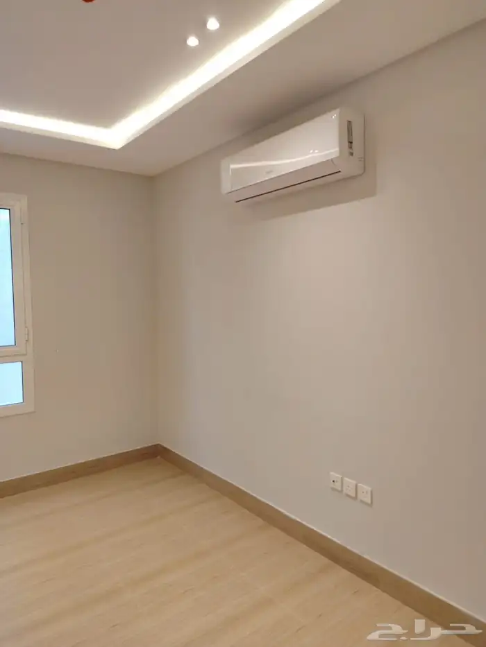 شقة جديدة حي الحمراء بجوار جسر المالك فهد للايجار 3