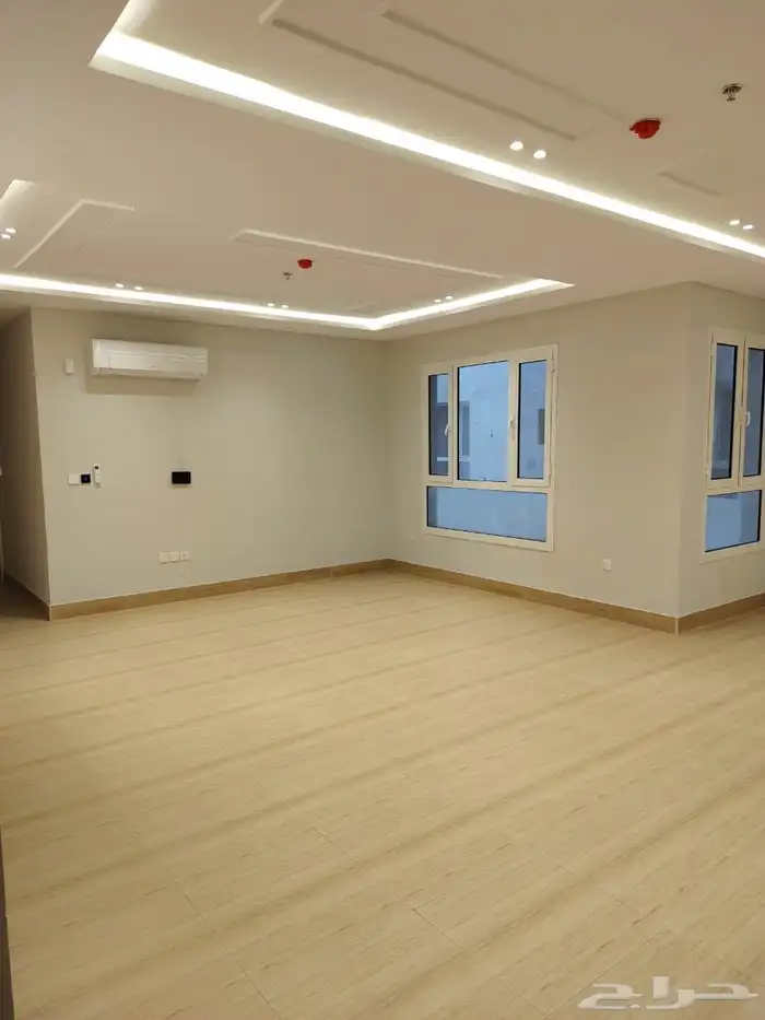 شقة جديدة حي الحمراء بجوار جسر المالك فهد للايجار 2