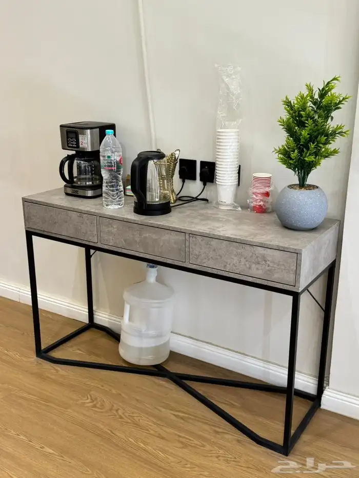 للبيع مكيف ماندو 24 بلس وستاير وباركيه 2