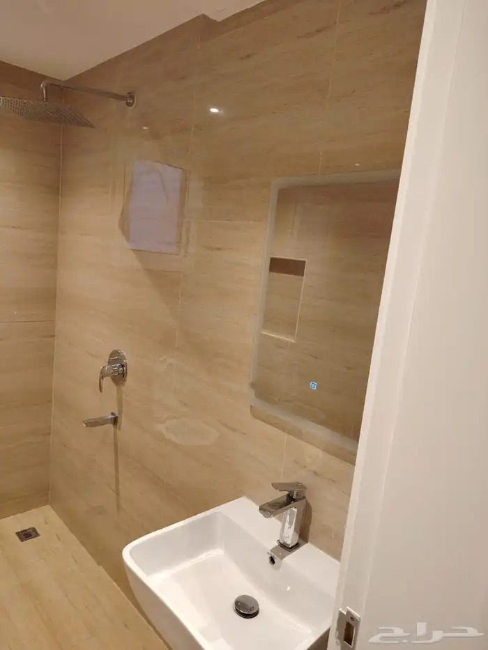 شقة جديدة حي الحمراء بجوار جسر المالك فهد للايجار 6