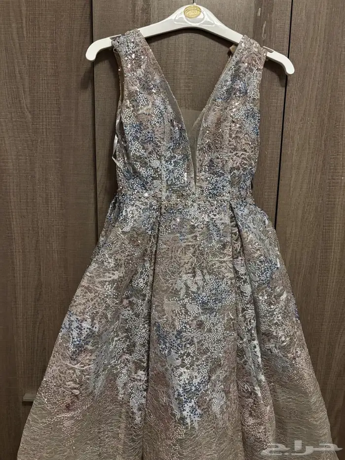 فساتين للبيع 22