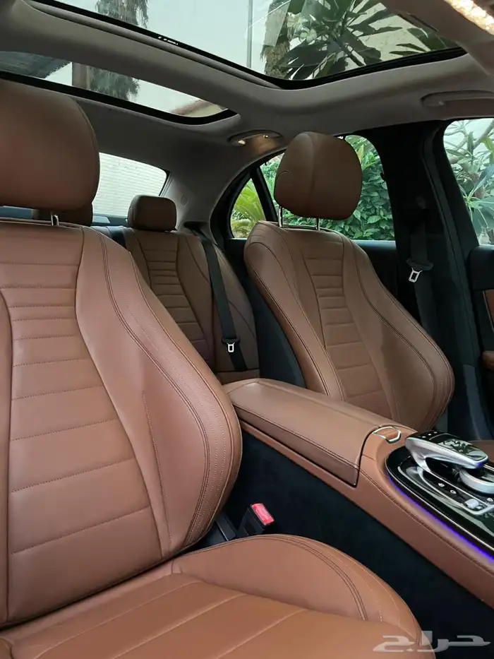 مرسيدس E300 للبيع 9