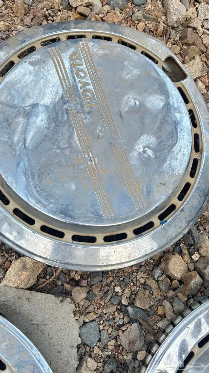 طيس هايلكس قديمه على السوم 3