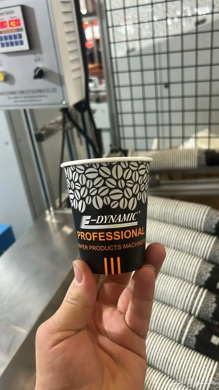 تيشيرت تطريز طباعة الأكواب ستكرات لوقو جلد 23