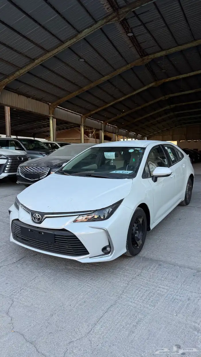 للبيع كورولا 2025 - مكينه 2.0 - عداد 199 كيلو فقط 1