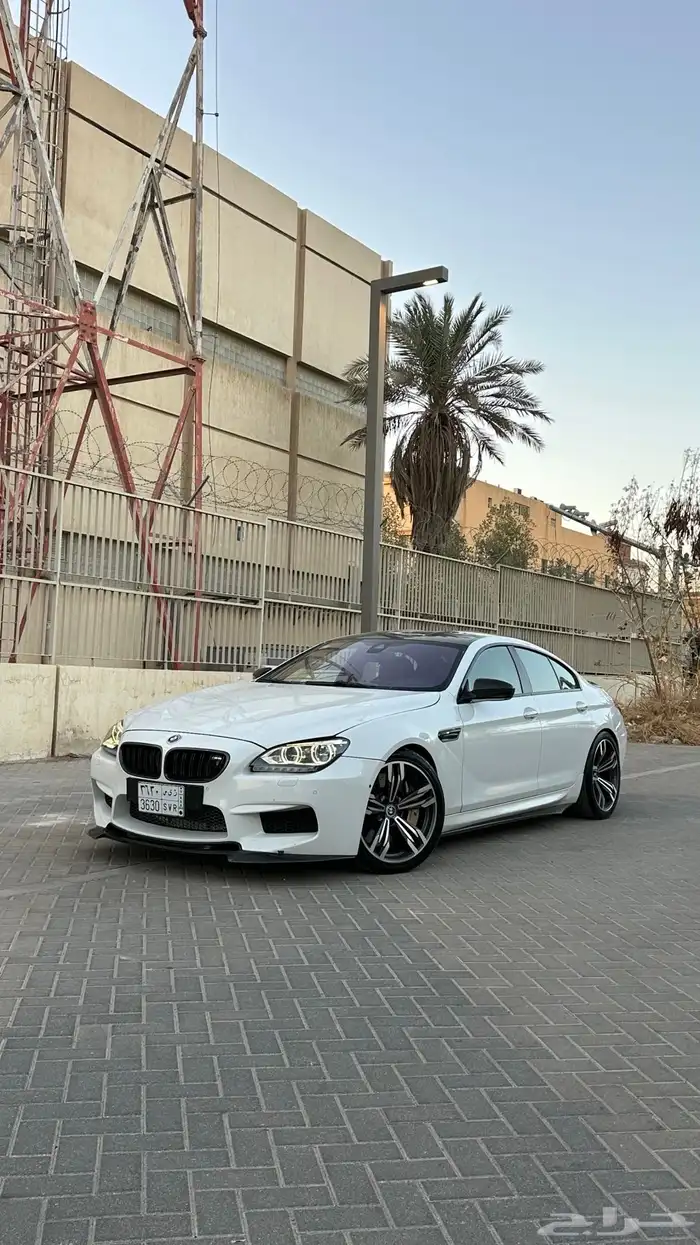 للبيع BMW M6 موديل 2014 10