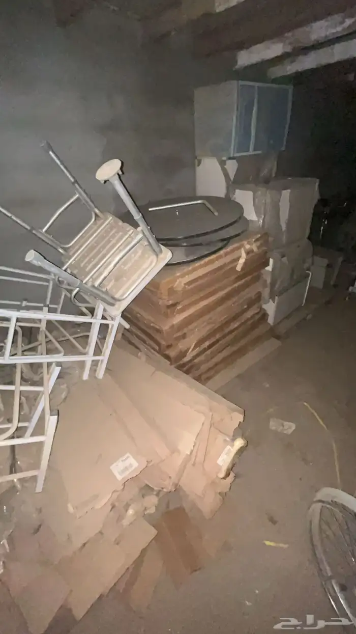 للبيع مستلزمات طبية مستخدمة 11