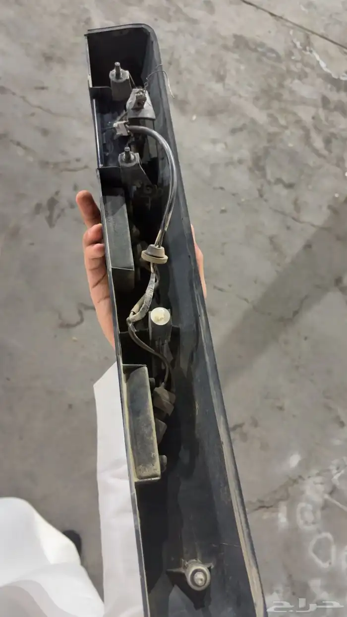 قاعدة لوحه لاندكروزر 2007 1