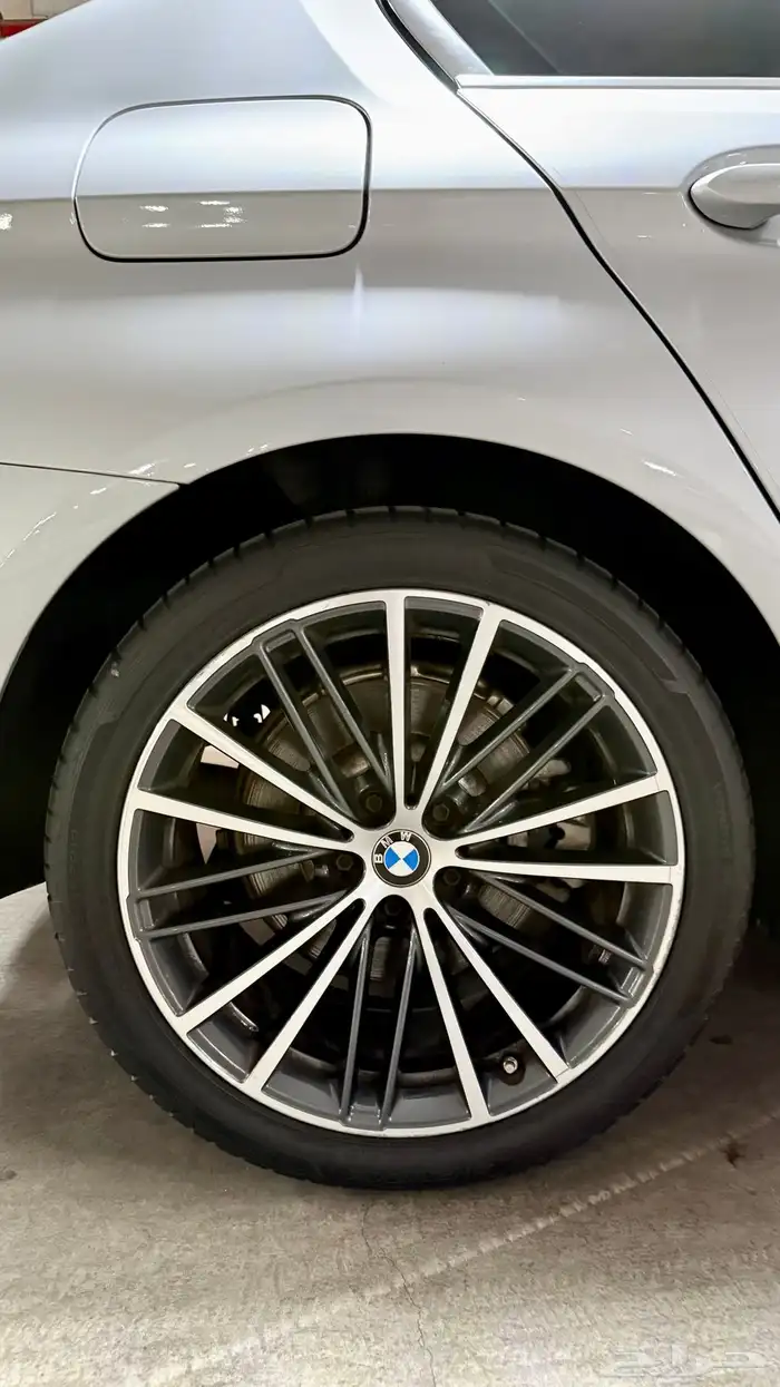 للبيع  بي ام دبليو 520   فل أوبشن 26