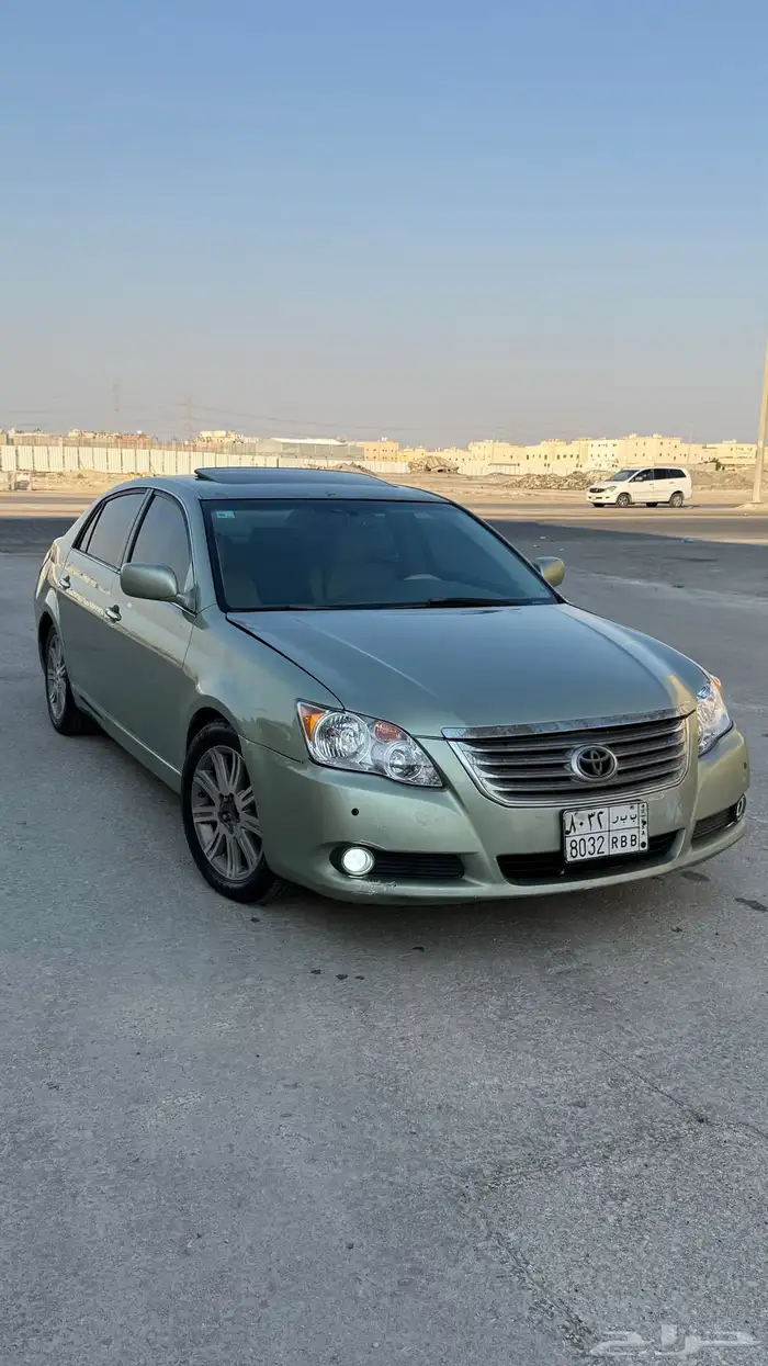 تويوتا افالون 2009 سعودي للبيع 1