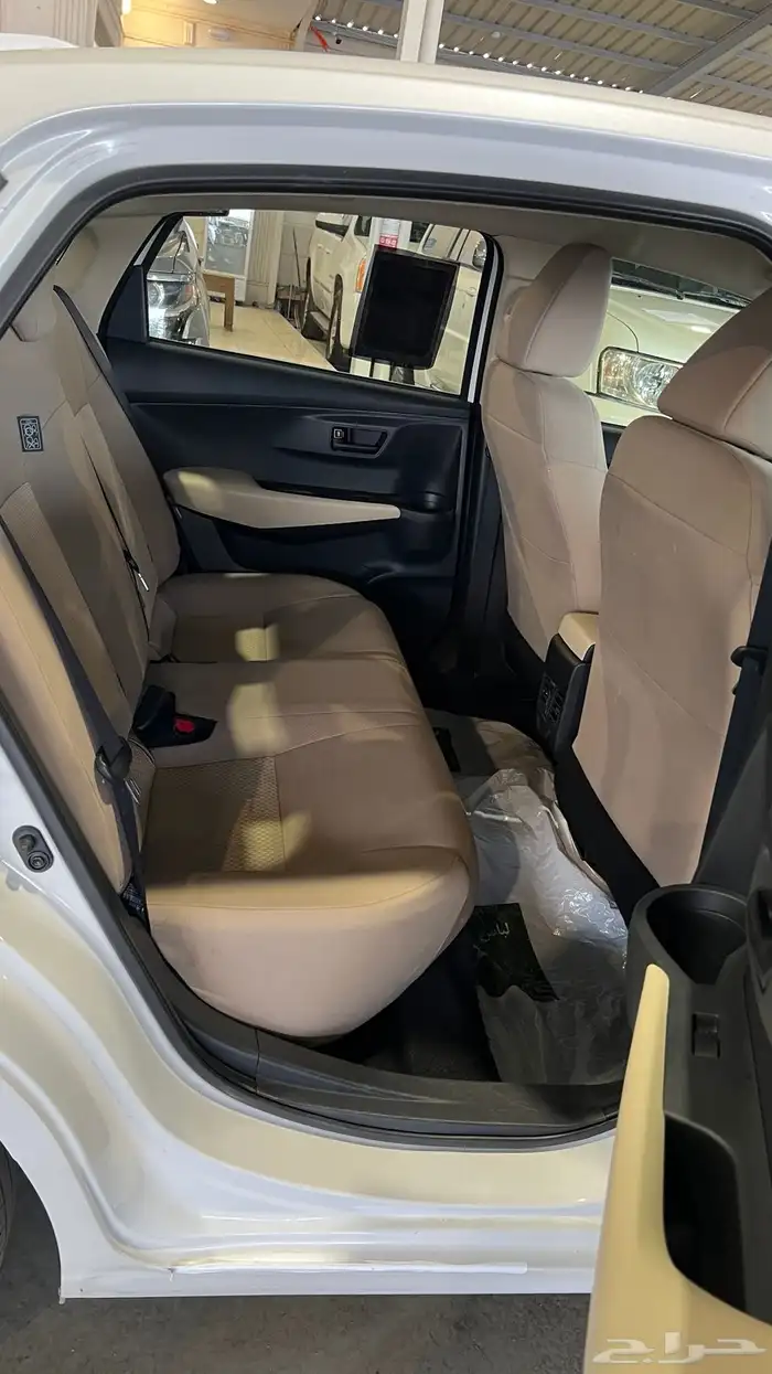 تويوتا يارس 2024 10