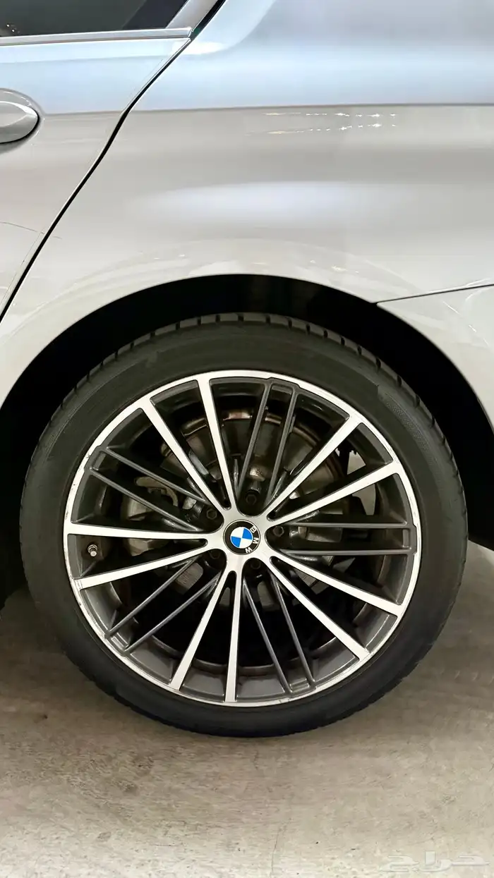 للبيع  بي ام دبليو 520   فل أوبشن 28