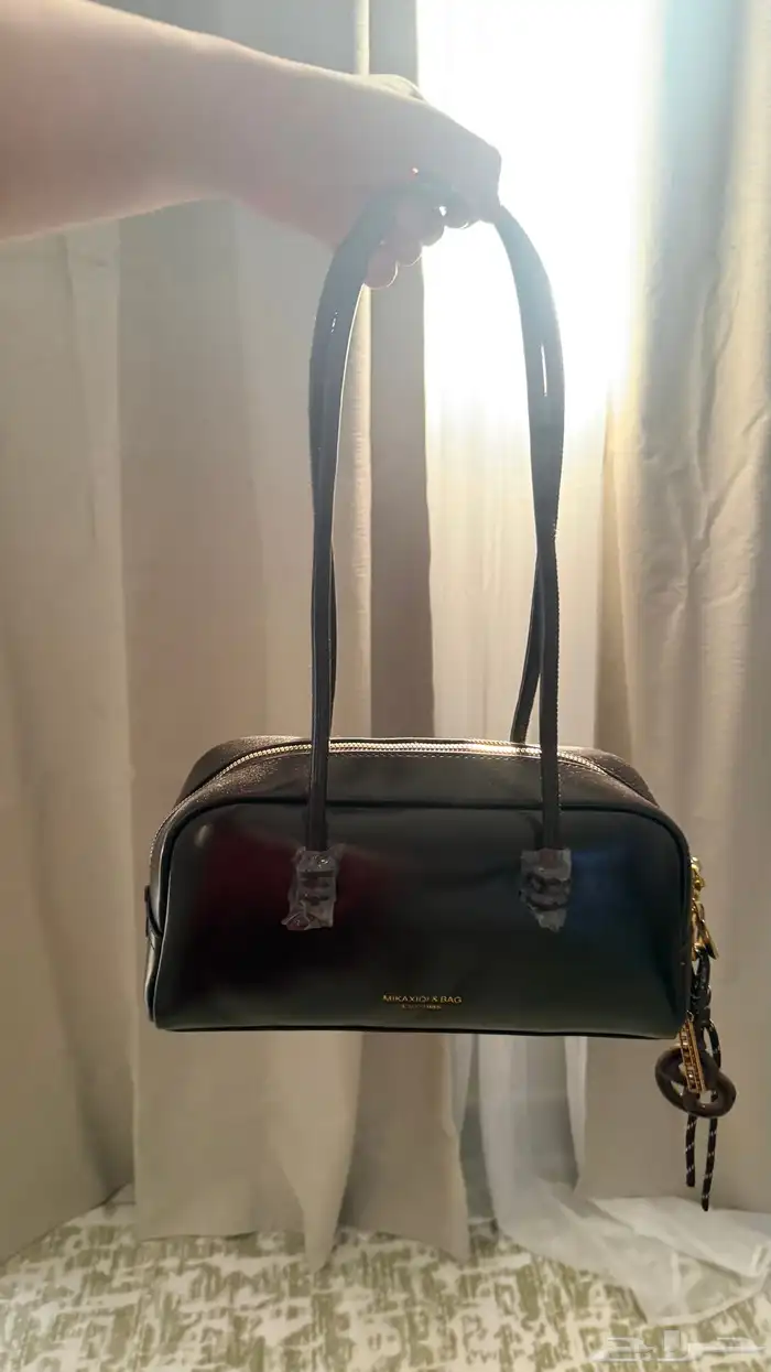 شنطتين ب 100 0