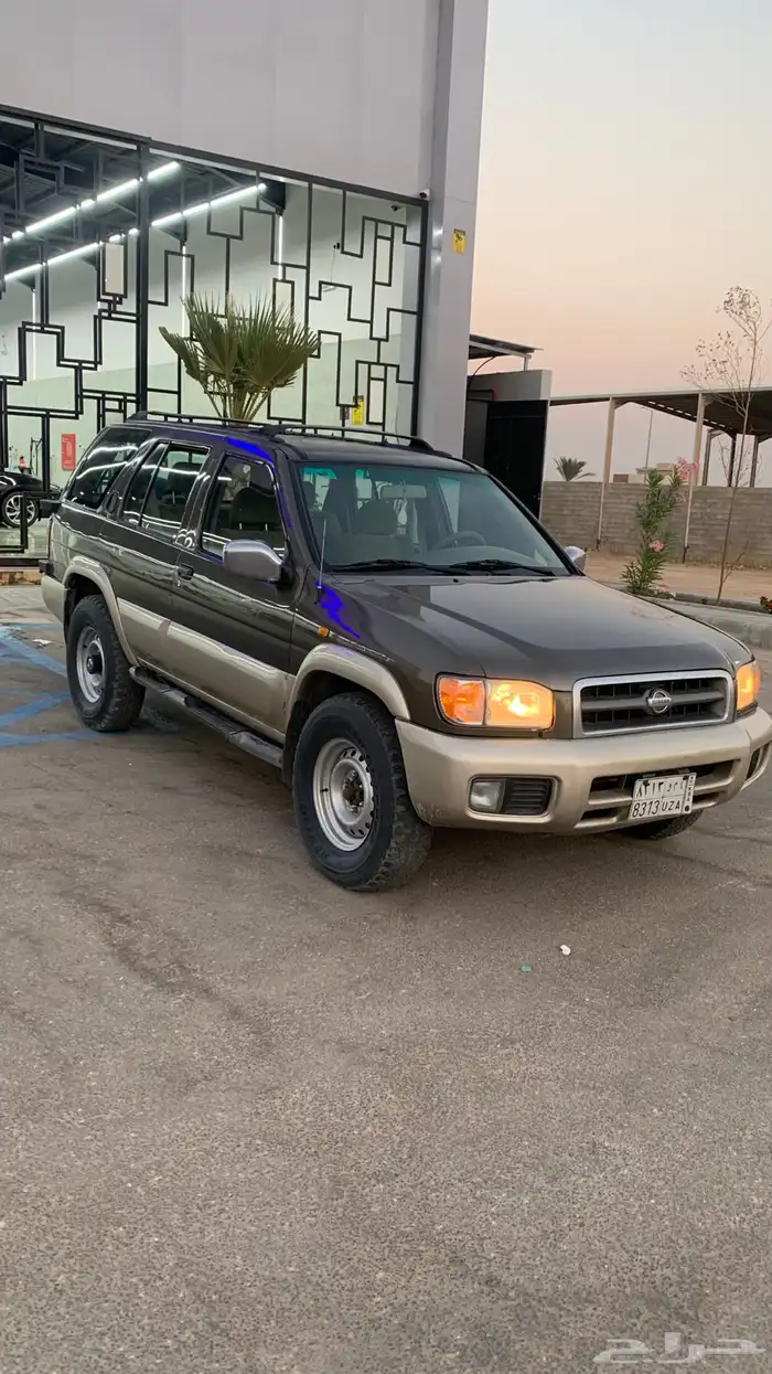 باثفندر 2001 قير عادي نظيف 1