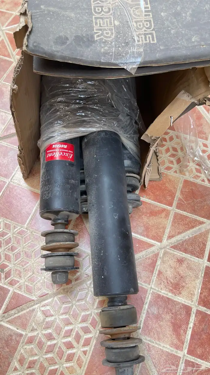 مساعدات لاند كروزر 0