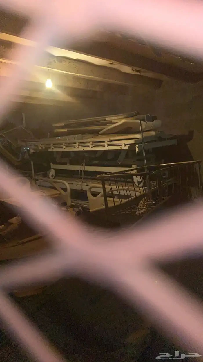 للبيع مستلزمات طبية مستخدمة 0