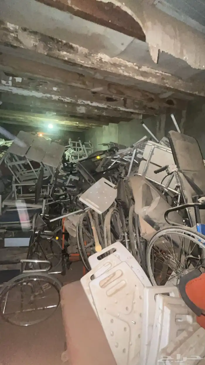 للبيع مستلزمات طبية مستخدمة 6