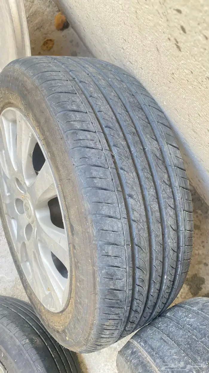 طقم جنوط وكفرات اريون 6