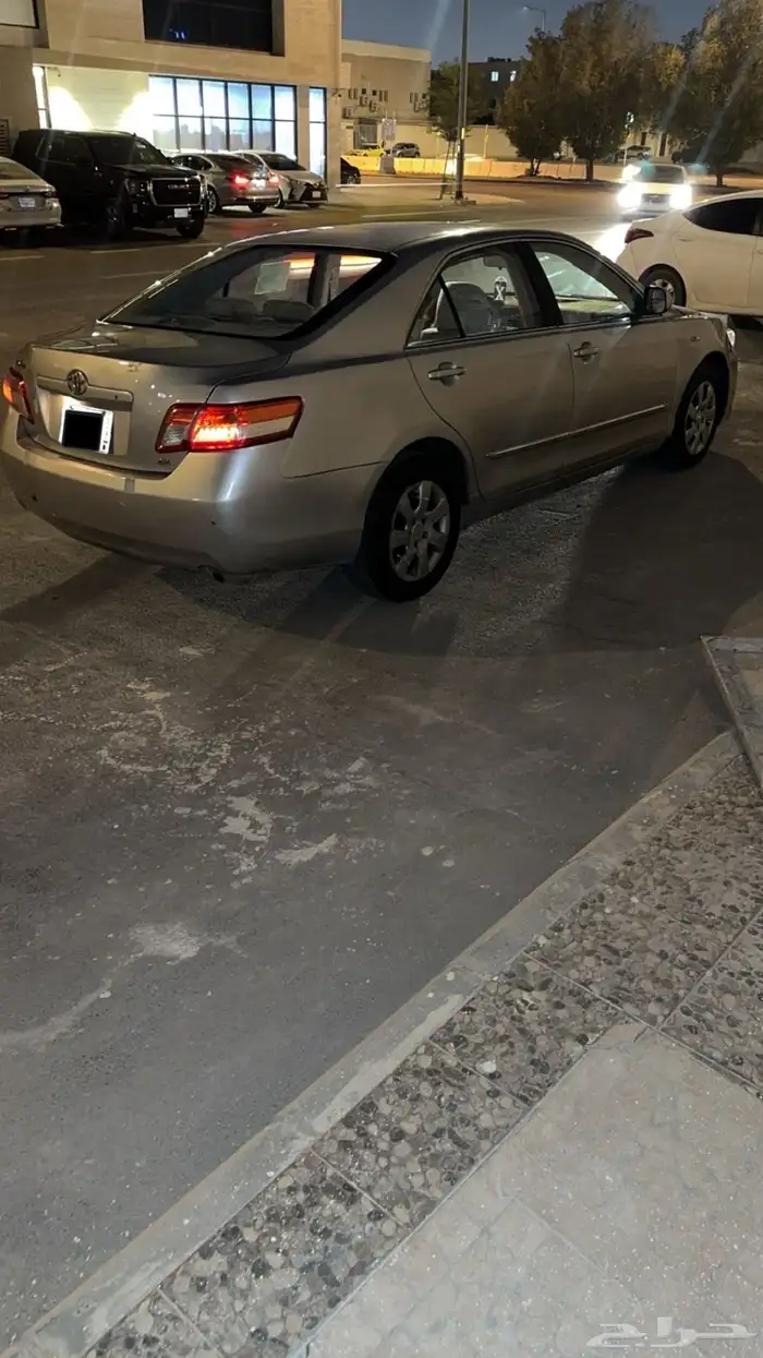 كامري 2011 للبيع 3