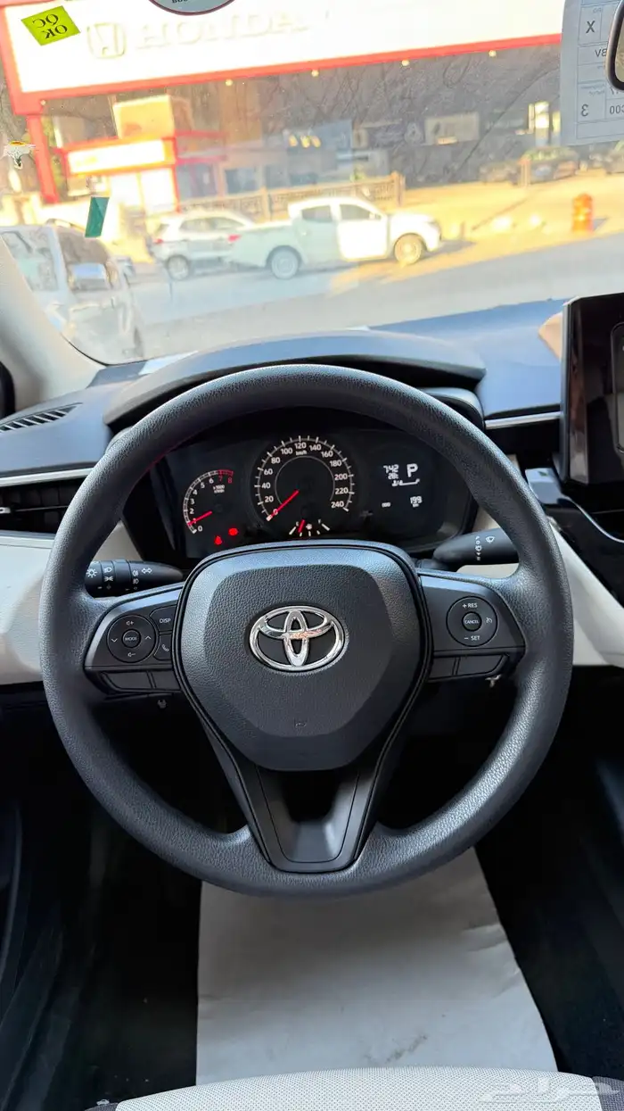 للبيع كورولا 2025 - مكينه 2.0 - عداد 199 كيلو فقط 19