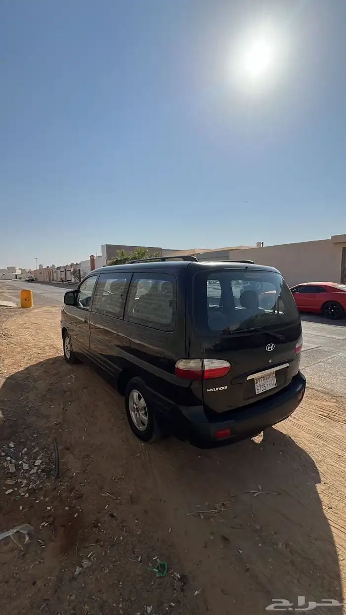 باص هونداي H1 3